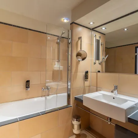 Aparthotel Juno 3*
